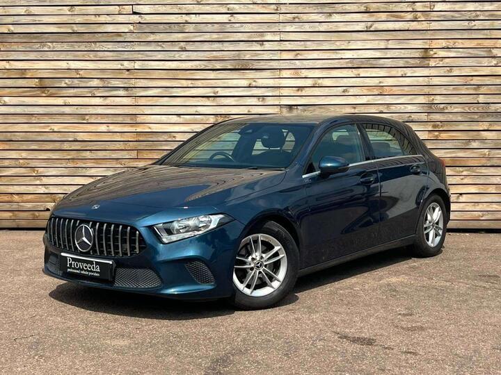 Mercedes-Benz A-CLASS 1.5 A180d SE 7G-DCT Euro 6 (s/s) 5dr