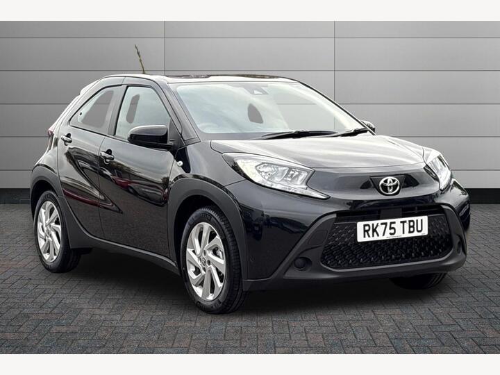 Toyota Aygo X 1.0 VVT-i Pure Euro 6 (s/s) 5dr Toyota Aygo X 1.0 VVT-i Pure Euro 6 (s/s) 5dr