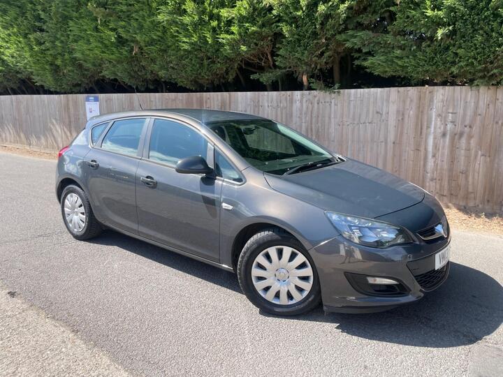 Vauxhall Astra 1.7 CDTi EcoFLEX Exclusiv Euro 5 (s/s) 5dr