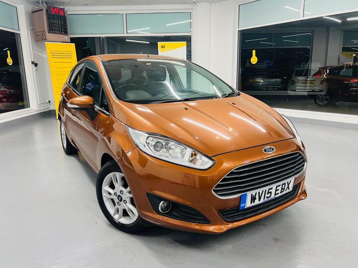 Ford Fiesta 1.0T EcoBoost Zetec Euro 5 (s/s) 5dr