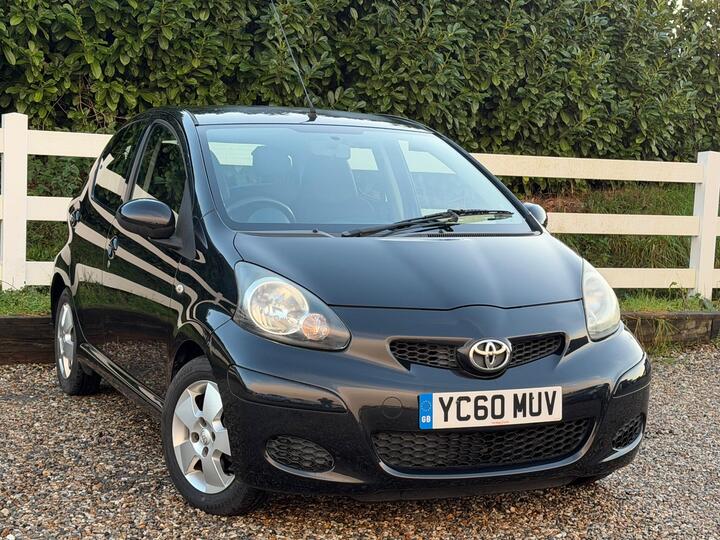 Toyota AYGO 1.0 VVT-i Black MultiMode Euro 4 5dr (AC)