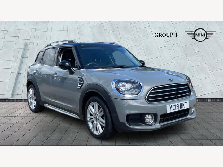 MINI Countryman 1.5 Cooper Exclusive Steptronic Euro 6 (s/s) 5dr MINI Countryman 1.5 Cooper Exclusive Steptronic Euro 6 (s/s) 5dr