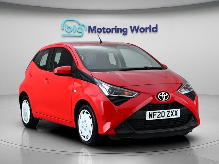 Toyota AYGO 1.0 VVT-i X-play X-shift Euro 6 5dr