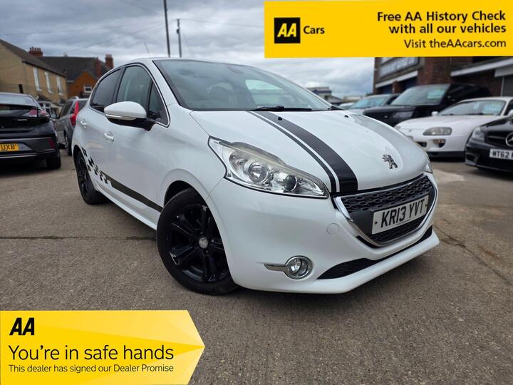 Peugeot 208 1.6 E-HDi Allure Euro 5 (s/s) 5dr