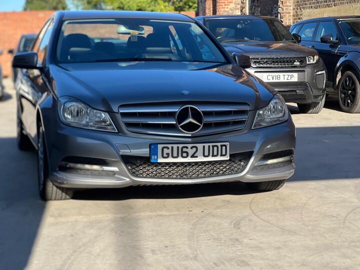 Mercedes-Benz C Class 2.1 C200 CDI BlueEfficiency Executive SE Euro 5 (s/s) 4dr