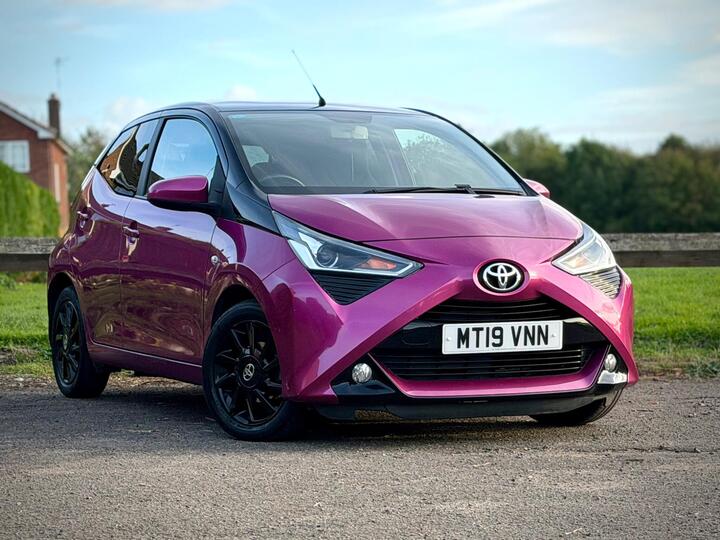 Toyota AYGO 1.0 VVT-i X-cite X-shift Euro 6 5dr