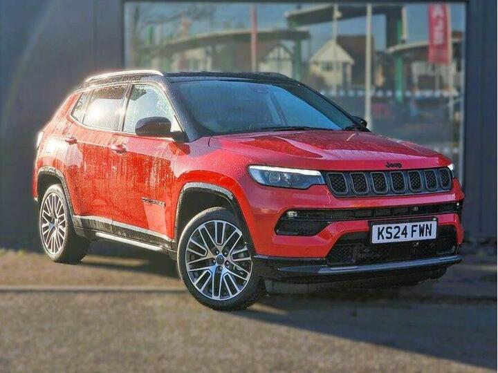 Jeep Compass 1.5 T4 E-Hybrid MHEV Altitude DCT FWD Euro 6 (s/s) 5dr Jeep Compass 1.5 T4 E-Hybrid MHEV Altitude DCT FWD Euro 6 (s/s) 5dr