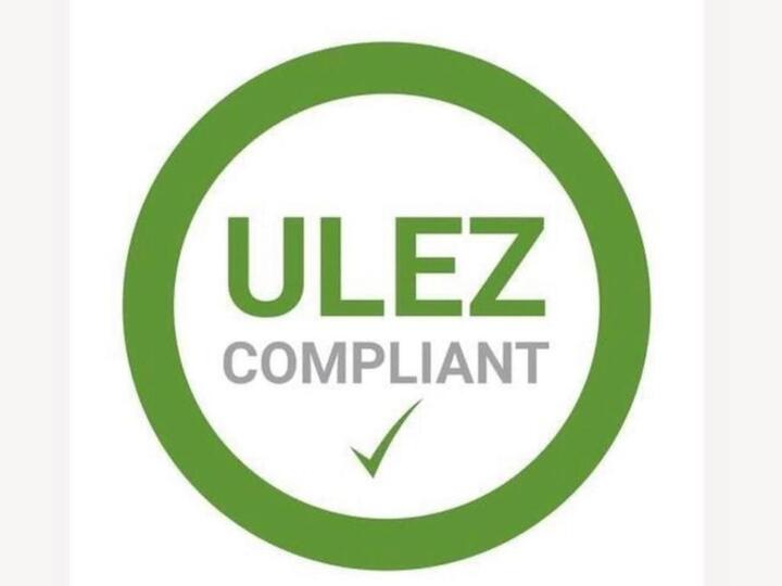 SsangYong Turismo 2.2D SE Euro 6 5dr