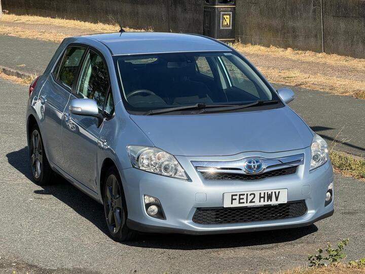 Toyota Auris 1.8 VVT-h T Spirit CVT Euro 5 (s/s) 5dr