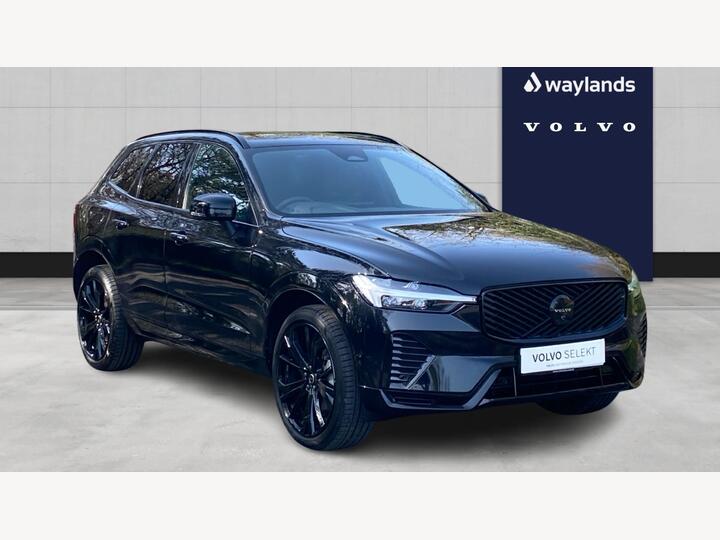 Volvo XC60 2.0 B5 MHEV Plus Black Edition Auto AWD Euro 6 (s/s) 5dr