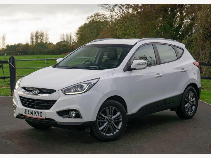 Hyundai Ix35 1.7 CRDi SE Euro 5 (s/s) 5dr Hyundai Ix35 1.7 CRDi SE Euro 5 (s/s) 5dr