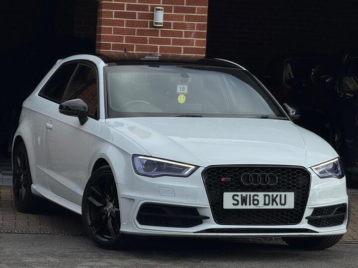 Audi S3 2.0 TFSI S Tronic Quattro Euro 6 (s/s) 3dr (Nav)