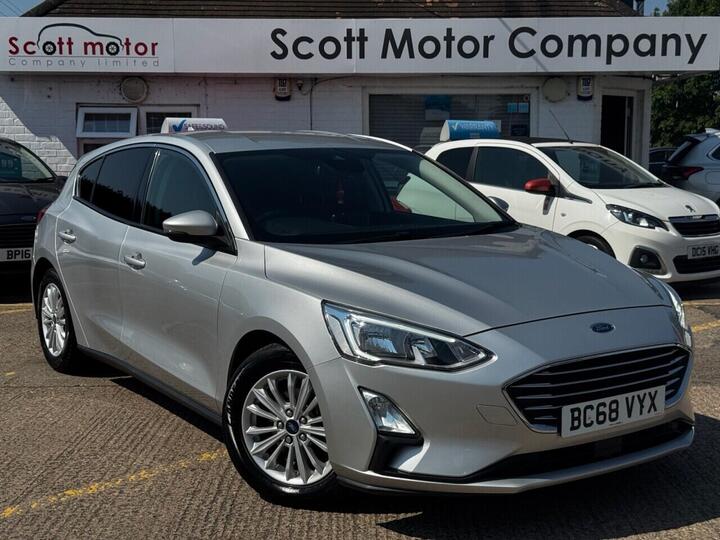 Ford FOCUS 1.0T EcoBoost Titanium Euro 6 (s/s) 5dr
