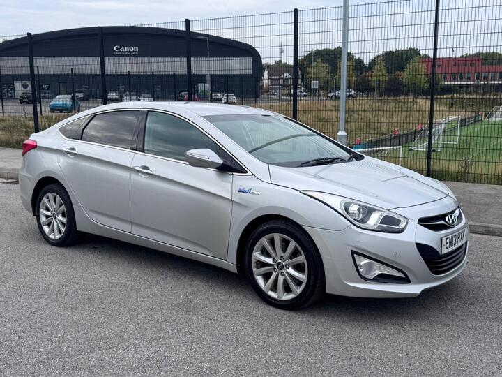 Hyundai I40 1.7 CRDi Style Auto Euro 5 4dr Hyundai I40 1.7 CRDi Style Auto Euro 5 4dr