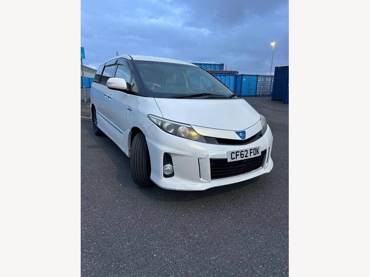 Toyota Estima Aeras G