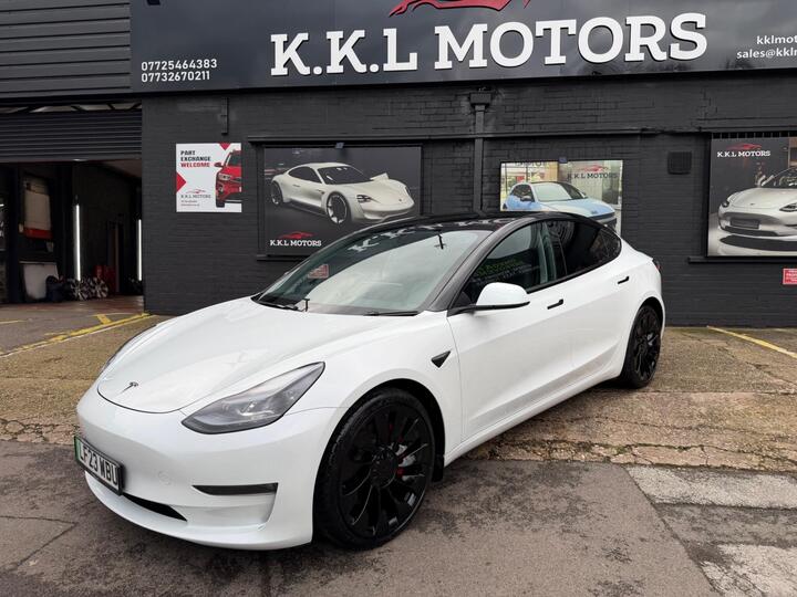 Tesla Model 3 (Dual Motor) Performance Auto 4WDE 4dr (Performance Upgrade) Tesla Model 3 (Dual Motor) Performance Auto 4WDE 4dr (Performance Upgrade)