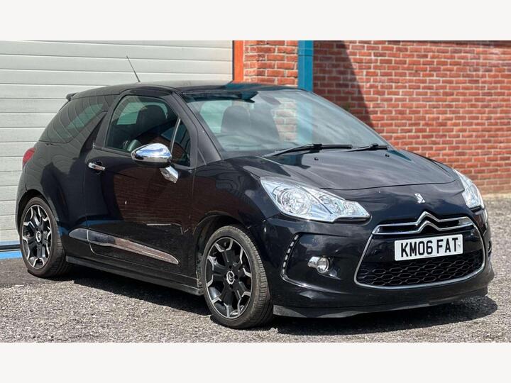 Citroen DS3 1.6 E-HDi Airdream DSport Plus Euro 5 (s/s) 3dr Citroen DS3 1.6 E-HDi Airdream DSport Plus Euro 5 (s/s) 3dr