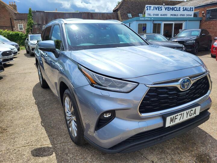 Toyota Highlander 2.5 VVT-h Excel CVT 4WD Euro 6 (s/s) 5dr Toyota Highlander 2.5 VVT-h Excel CVT 4WD Euro 6 (s/s) 5dr