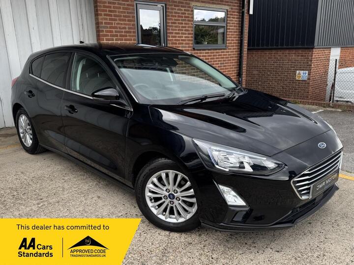 Ford Focus 1.0T EcoBoost Titanium Auto Euro 6 (s/s) 5dr