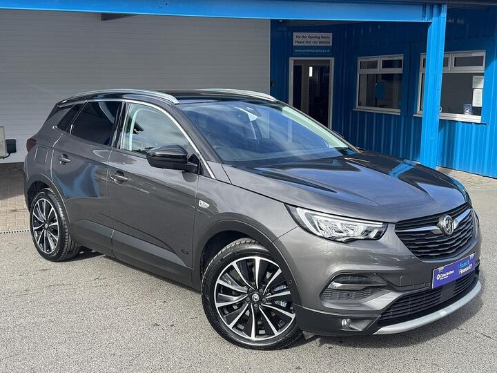 Vauxhall Grandland X 1.6 13.2kWh Business Edition Nav Auto Euro 6 (s/s) 5dr