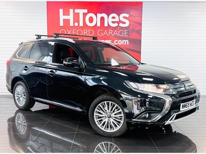 Mitsubishi OUTLANDER 2.4h TwinMotor 13.8kWh Dynamic CVT 4WD Euro 6 (s/s) 5dr