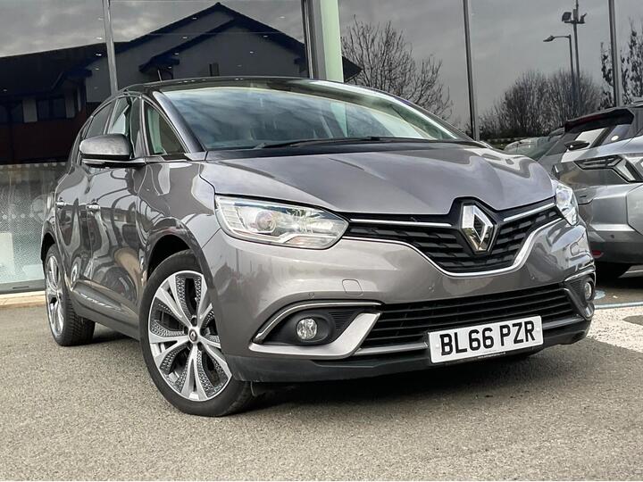 Renault Scenic 1.6 DCi Dynamique Nav Euro 6 (s/s) 5dr Renault Scenic 1.6 DCi Dynamique Nav Euro 6 (s/s) 5dr