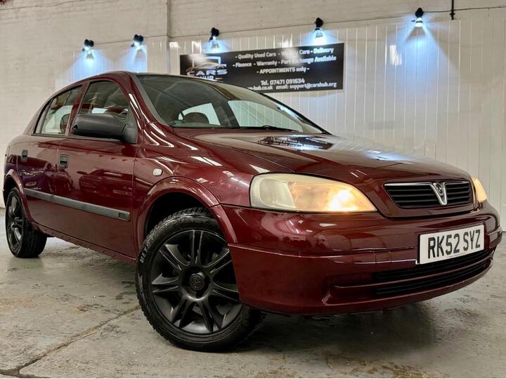 Vauxhall Astra 1.6i Club 5dr (a/c) Vauxhall Astra 1.6i Club 5dr (a/c)