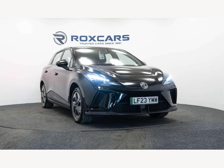MG Mg4 64kWh SE Long Range Auto 5dr
