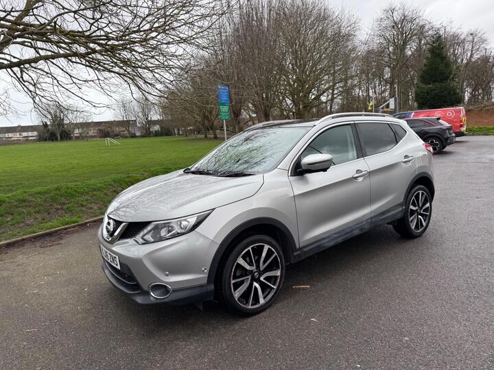 Nissan Qashqai 1.5 DCi Tekna 2WD Euro 6 (s/s) 5dr