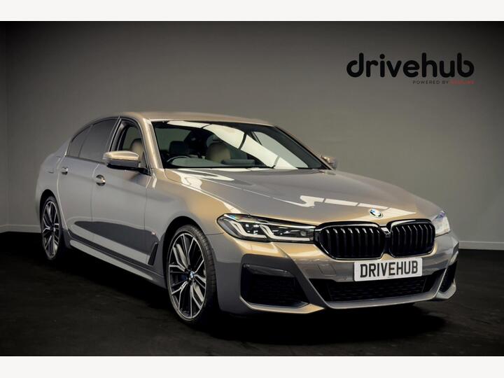 BMW 5 Series 3.0 530d MHT M Sport Steptronic XDrive Euro 6 (s/s) 4dr BMW 5 Series 3.0 530d MHT M Sport Steptronic XDrive Euro 6 (s/s) 4dr