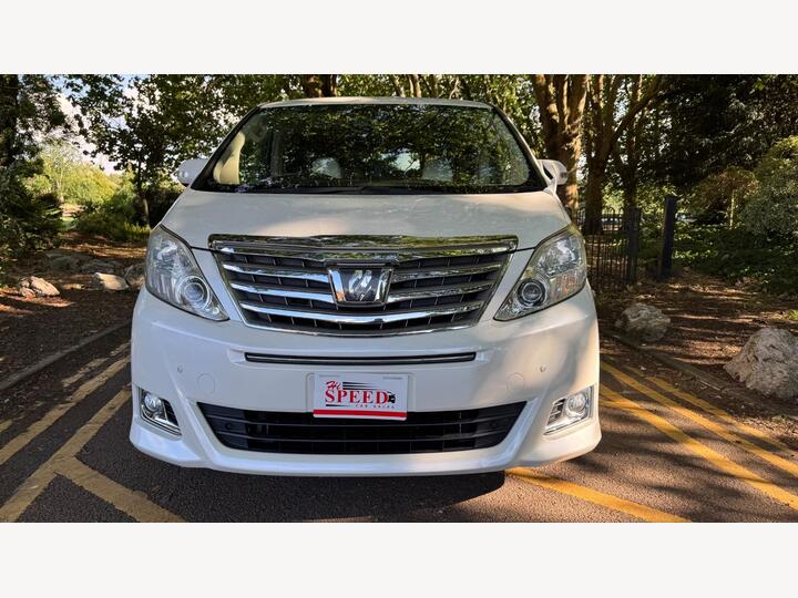 Toyota Alphard 3.5 Petrol V6 Auto Business Package
