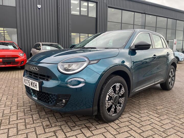 Fiat 600 1.2 MHEV E-DCT Euro 6 (s/s) 5dr