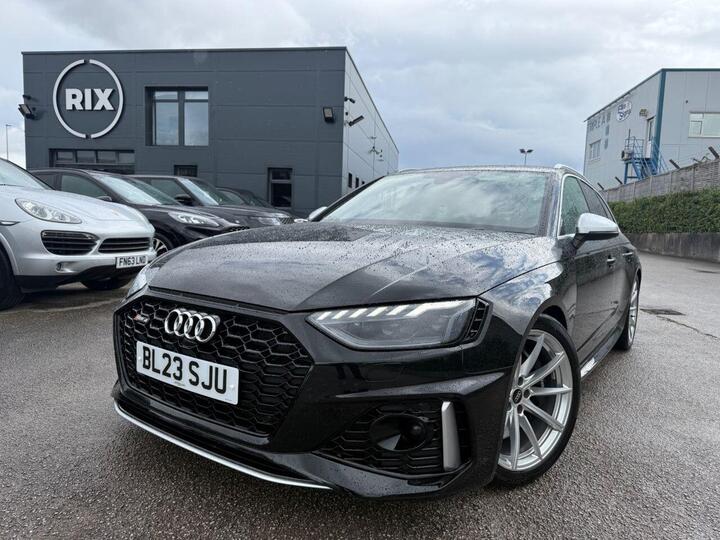 Audi RS4 AVANT 2.9 TFSI V6 Tiptronic Quattro Euro 6 (s/s) 5dr Audi RS4 AVANT 2.9 TFSI V6 Tiptronic Quattro Euro 6 (s/s) 5dr