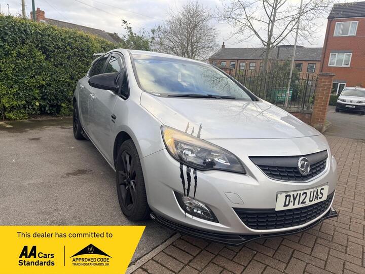 Vauxhall Astra 1.6 16v SRi Euro 5 5dr