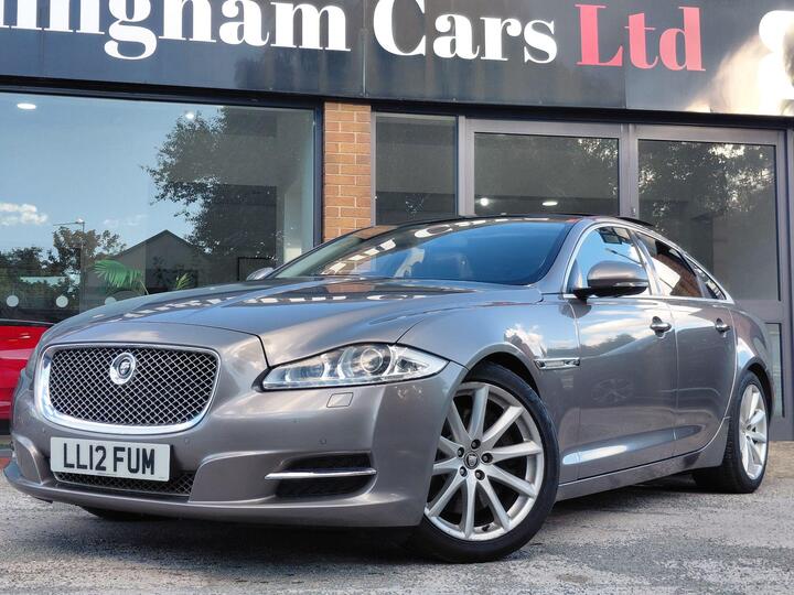 Jaguar XJ 3.0d V6 Luxury Auto Euro 5 4dr