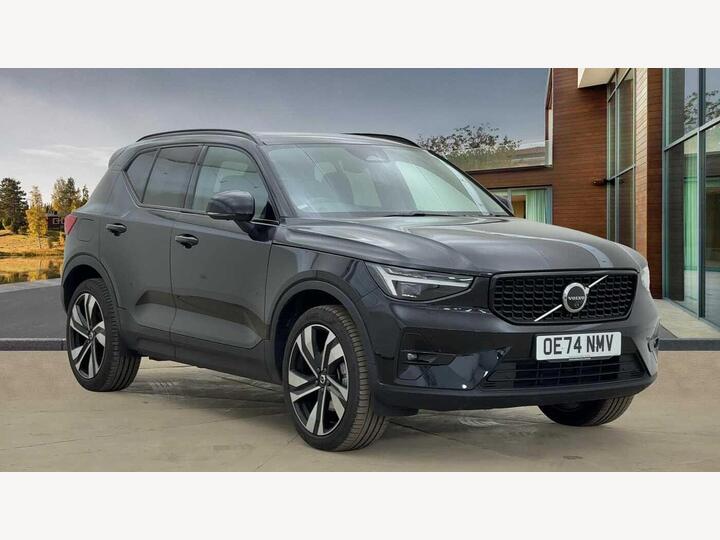 Volvo XC40 2.0 B3 MHEV Ultra Dark DCT Auto Euro 6 (s/s) 5dr