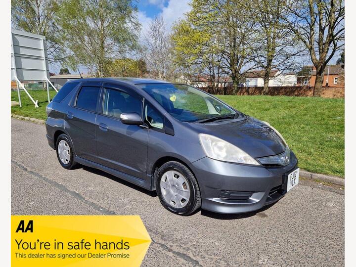 Honda Fit 1.3 Hybrid Shuttle Estate