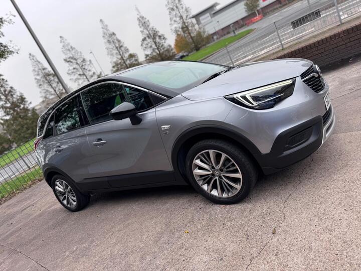 Vauxhall Crossland X 1.2 Griffin Euro 6 (s/s) 5dr Vauxhall Crossland X 1.2 Griffin Euro 6 (s/s) 5dr