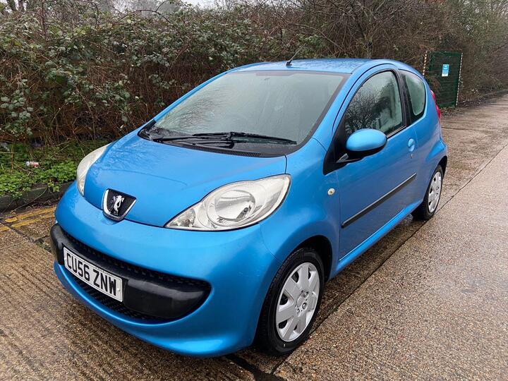 Peugeot 107 1.0 12V Urban 2 Tronic Euro 4 3dr