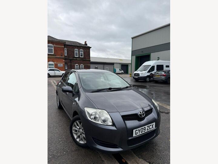 Toyota AURIS 1.33 VVT-i TR (s/s) 5dr