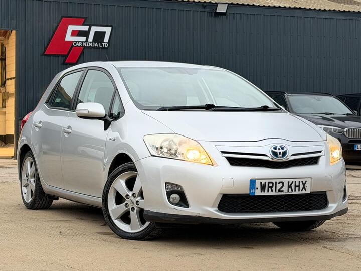 Toyota Auris 1.8 VVT-h T Spirit CVT Euro 5 (s/s) 5dr