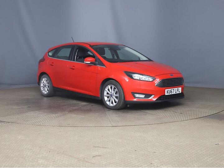Ford FOCUS 1.0T EcoBoost Titanium Euro 6 (s/s) 5dr
