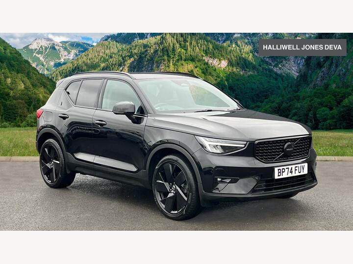 Volvo XC40 2.0 B4 MHEV Plus Black Edition DCT Auto Euro 6 (s/s) 5dr