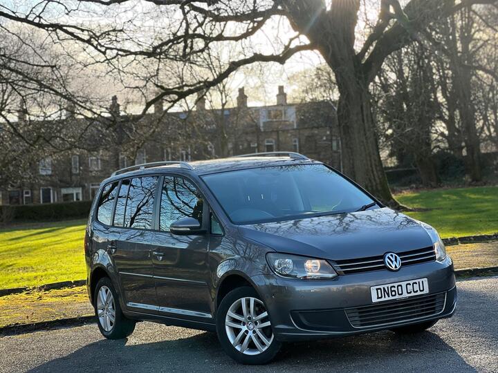 Volkswagen Touran 1.6 TDI SE DSG Euro 5 5dr