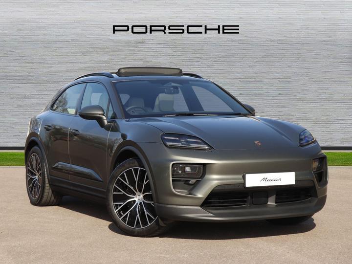 Porsche Macan 100kWh Auto 5dr