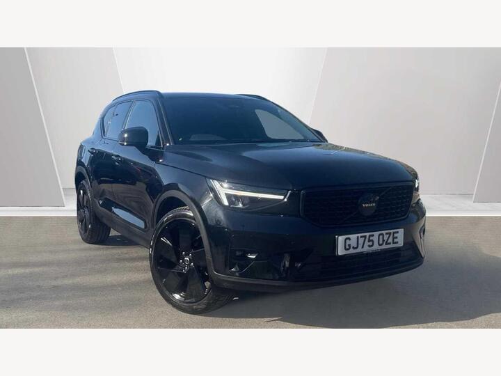 Volvo XC40 2.0 B4 MHEV Plus Black Edition DCT Auto Euro 6 (s/s) 5dr