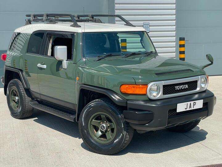Toyota FJ Cruiser N/A