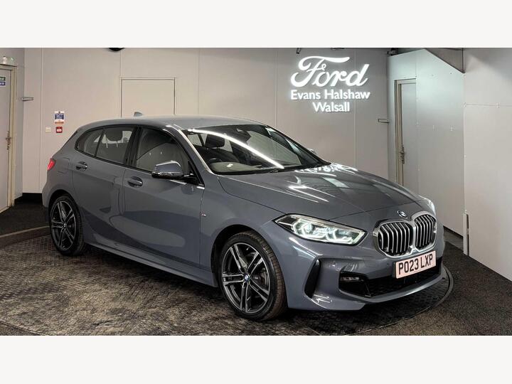 BMW 1 SERIES HATCHBACK 1.5 118i M Sport (LCP) DCT Euro 6 (s/s) 5dr