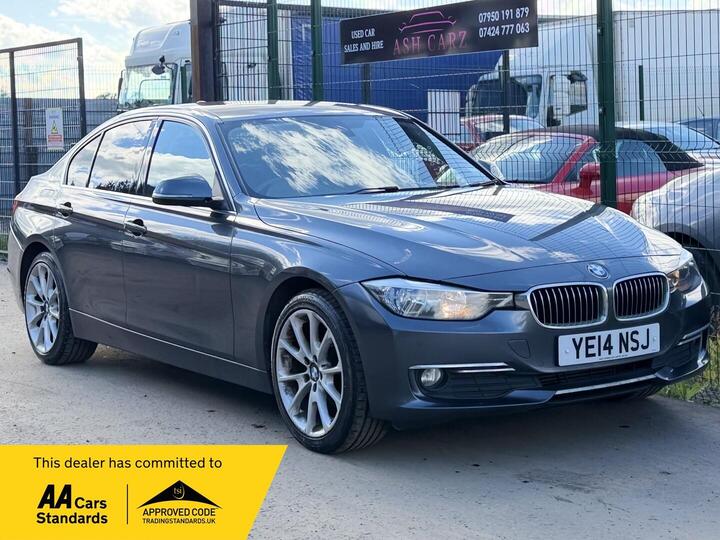 BMW 3 Series 2.0 320d Luxury Auto Euro 5 (s/s) 4dr