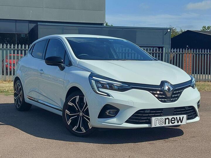 Renault Clio 1.6 E-TECH Techno Auto Euro 6 (s/s) 5dr